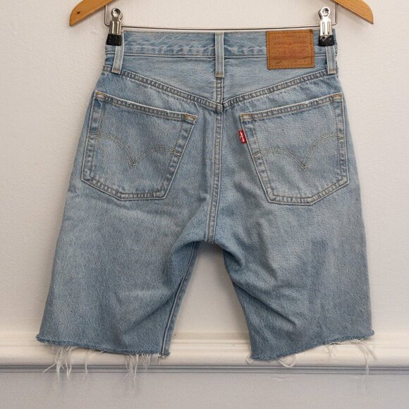 Levi's Premium Distressed Cutoff Jean Shorts Light Wash Frayed Hem - Picture 2 of 5